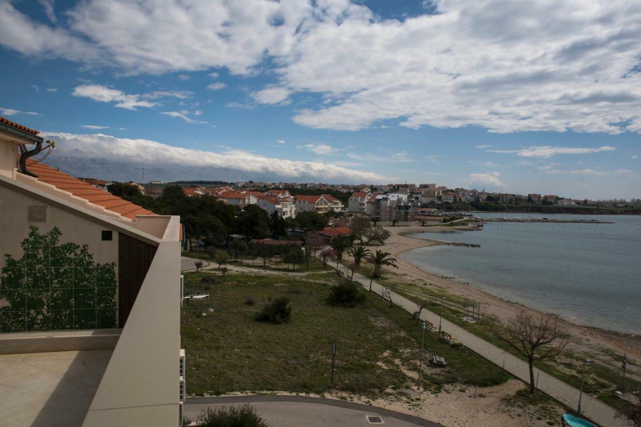 Apartments Svijet Mora 2 Povljana Buitenkant foto